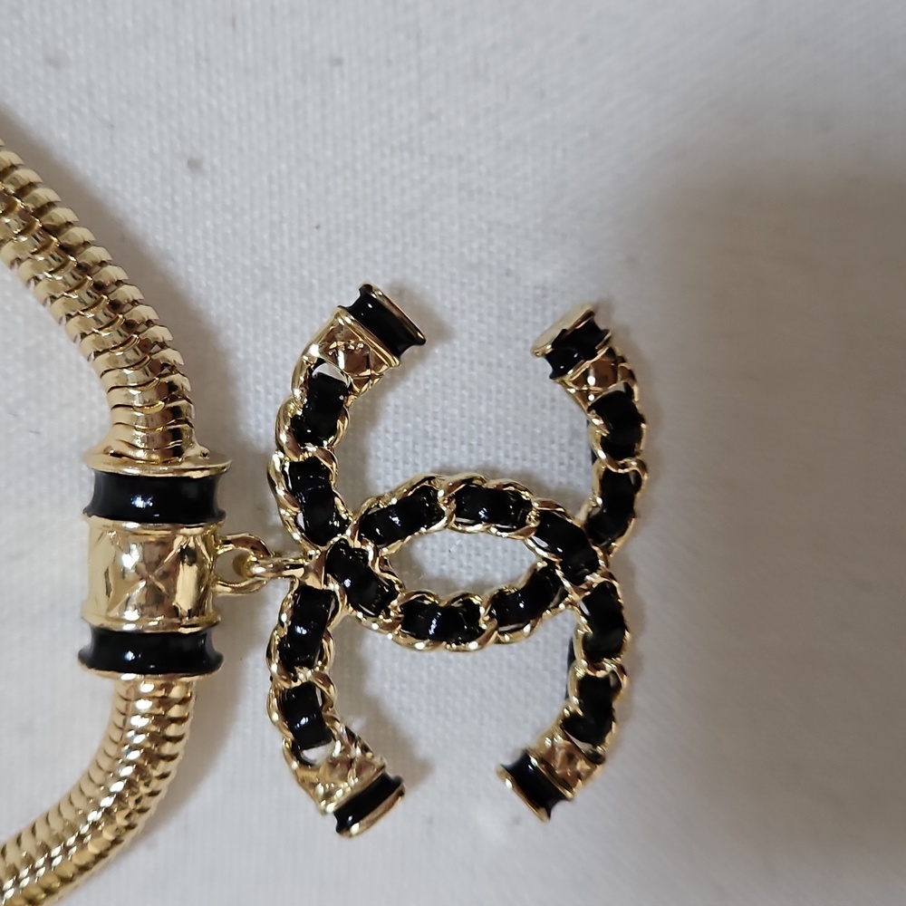 CHANEL LIKE Gold-Tone Necklace with Black-Trim Interlocking CC Pendant - Picture 2 of 3